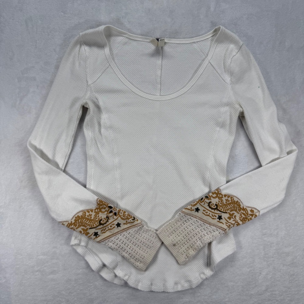 We The Free Thermal Top Paisley Cuff Long Sleeve Shirt Casual White‎ Size S READ